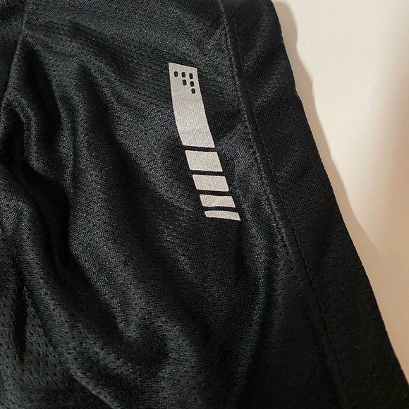 BCG Women Activewear Racerback Cut Out Work Out Short Sleeve Top Size S - Picture 10 of 13